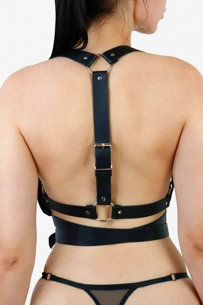 Arnés mujer BDSM de pecho Bondage de Cuero natural Melani