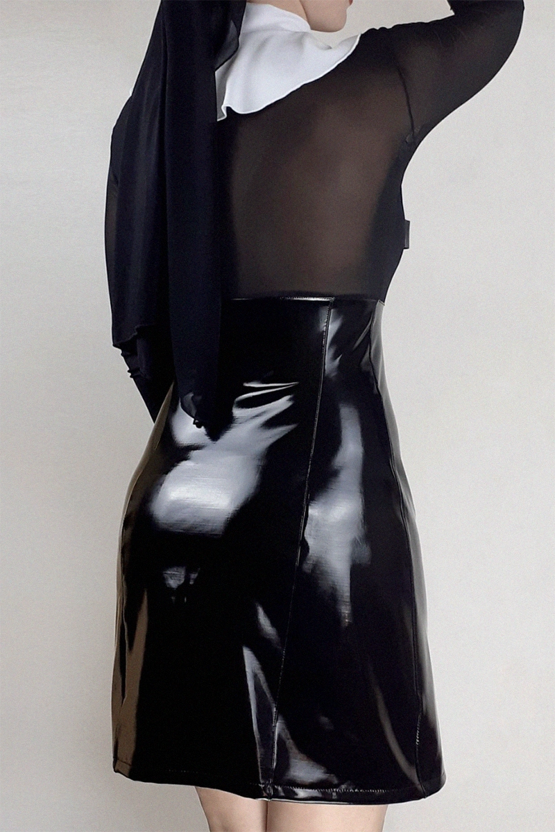 Disfraz Erótico Monja Seductora Desiree