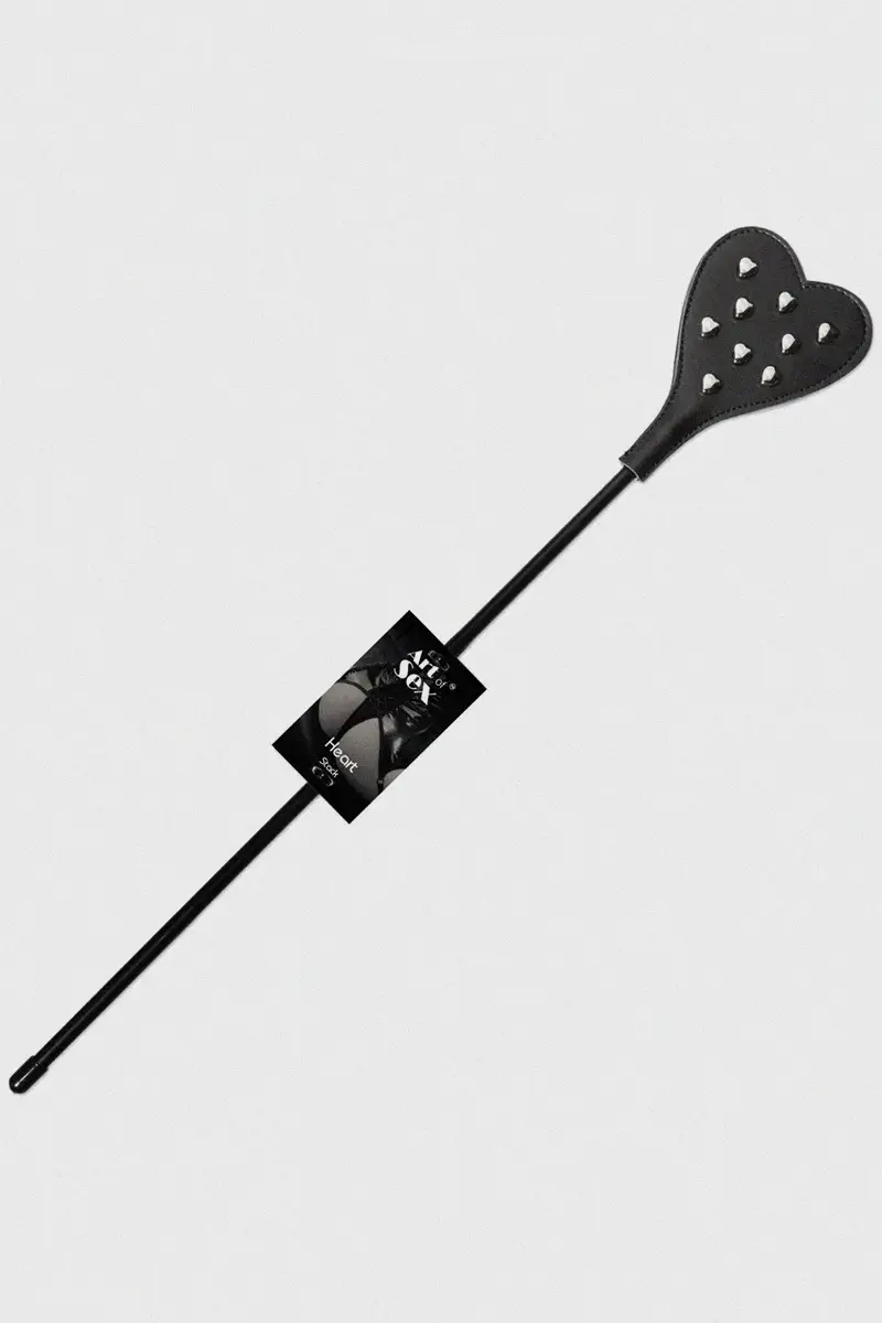 Fusta corazón con tornillos metálicos BDSM Heart