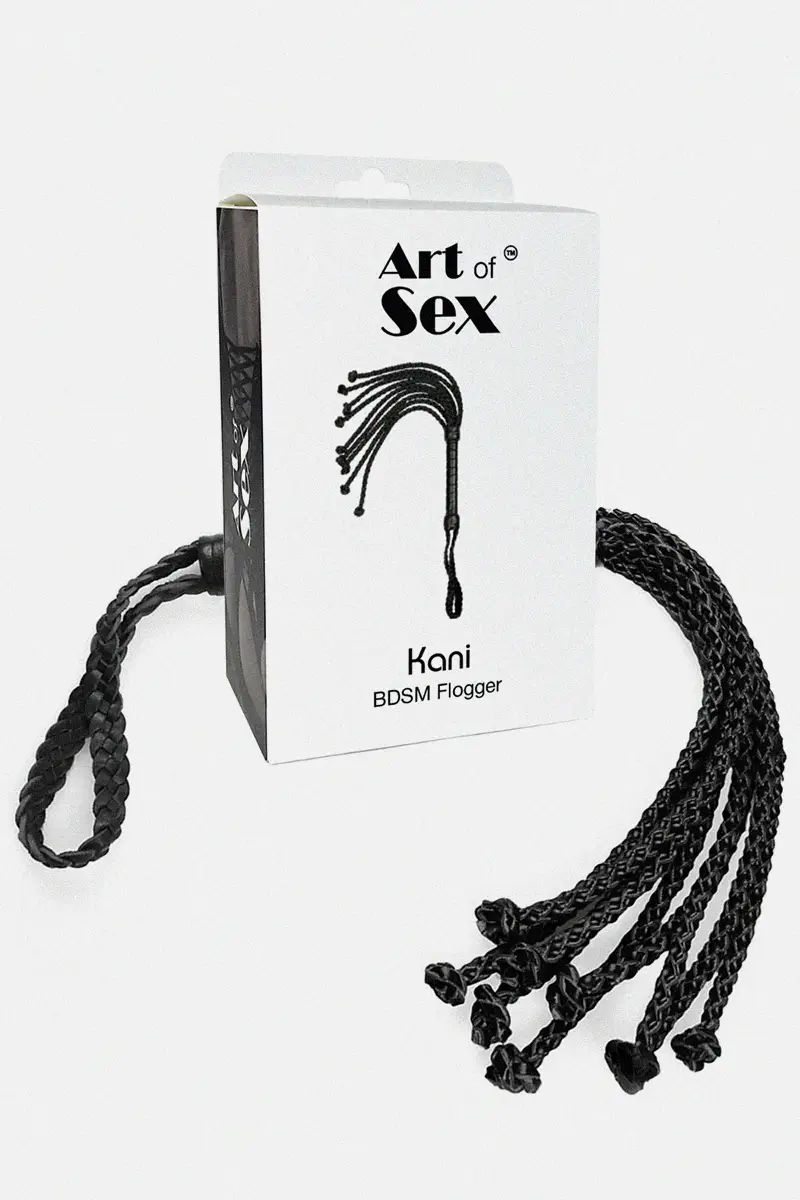 Látigo calado para Bondage, BDSM y Sado de cuero ecológico Kani