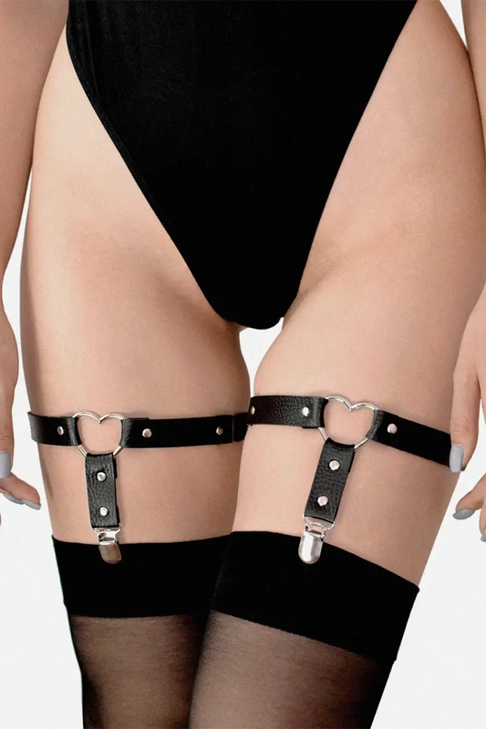 Arnés Ligas BDSM Sexy de Cuero de muslo de corazón Paula para medias Leather garters