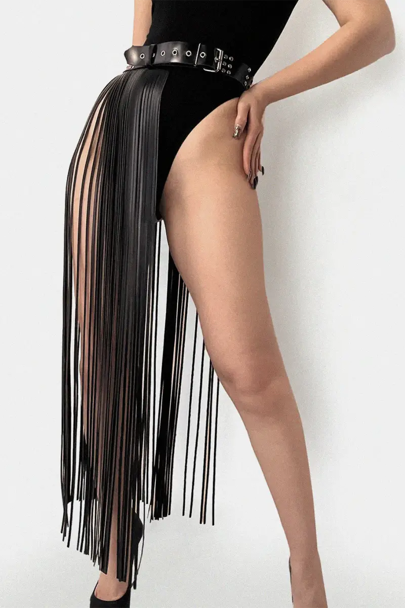 Falda Fetish Larga con Flecos de Cuero