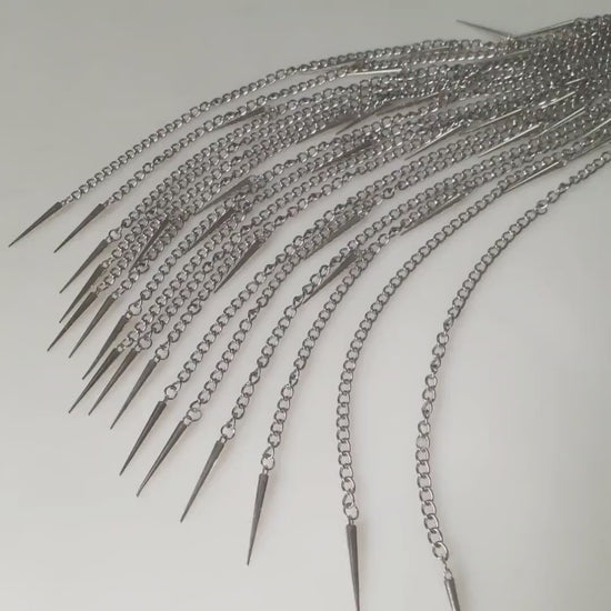 Látigo Erótico Cadenas de metal para Bondage, BDSM y Sado Devil Flogger