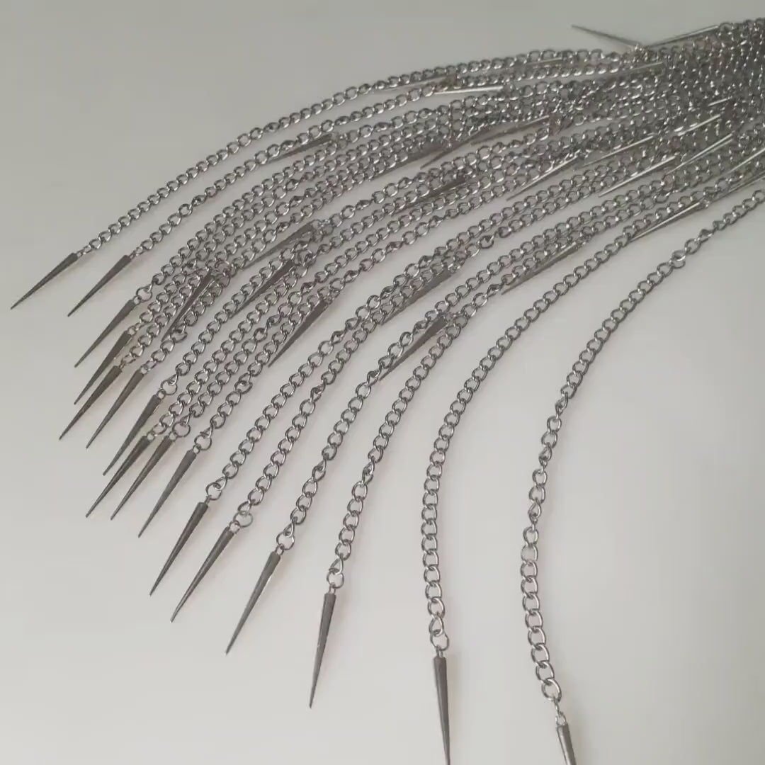 Látigo Erótico Cadenas de metal para Bondage, BDSM y Sado Devil Flogger